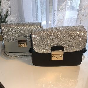 Sparkle Crossover Purse💎